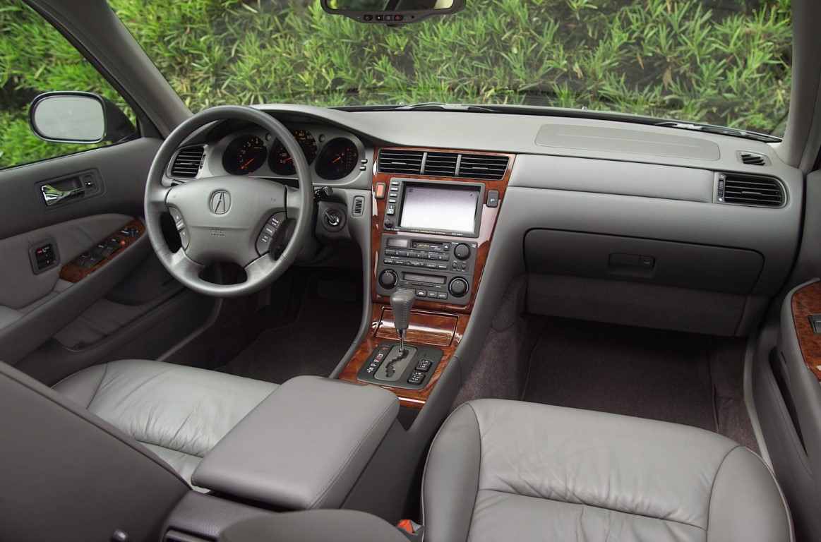 Acura RL 3.5 V6 (Automatic)